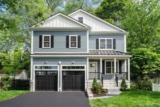 6 Manning, Lexington, MA 02420