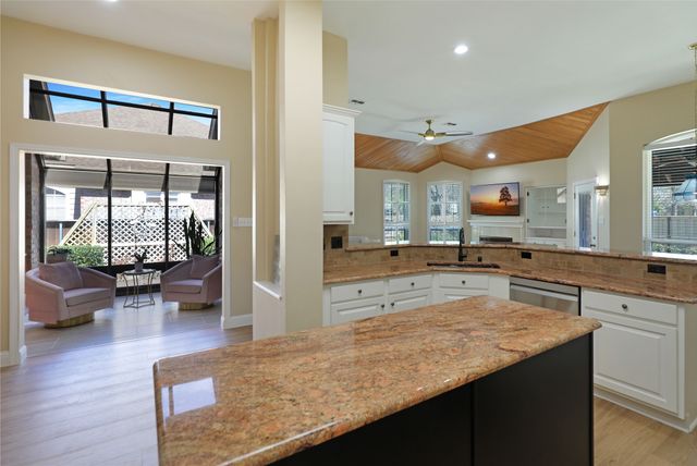 711 Autumn Ridge Drive, Mckinney, TX 75072