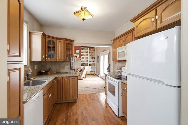414 SPRINGFIELD AVE, Pine Beach, NJ 08741
