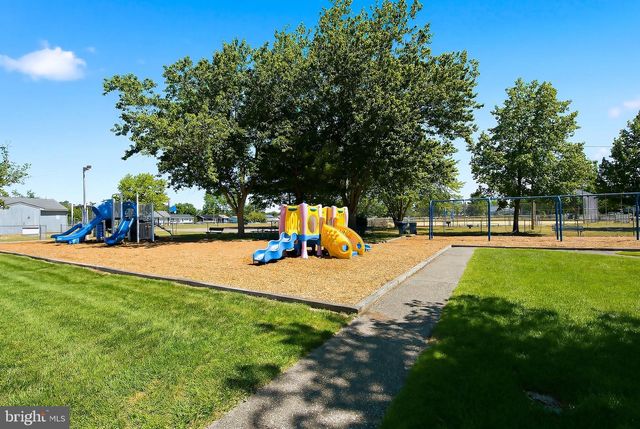 414 SPRINGFIELD AVE, Pine Beach, NJ 08741