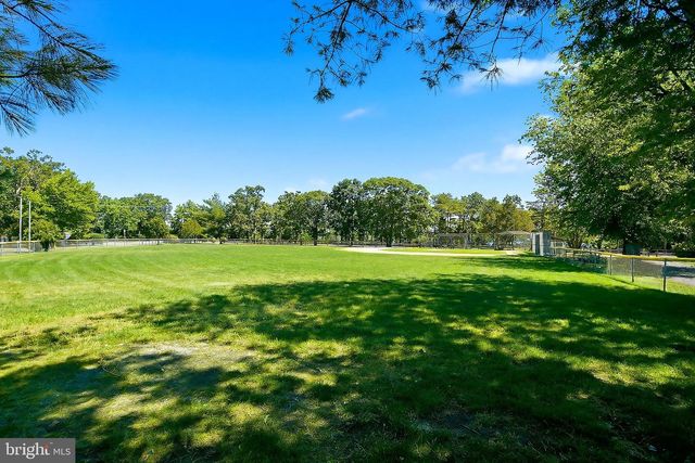 414 SPRINGFIELD AVE, Pine Beach, NJ 08741