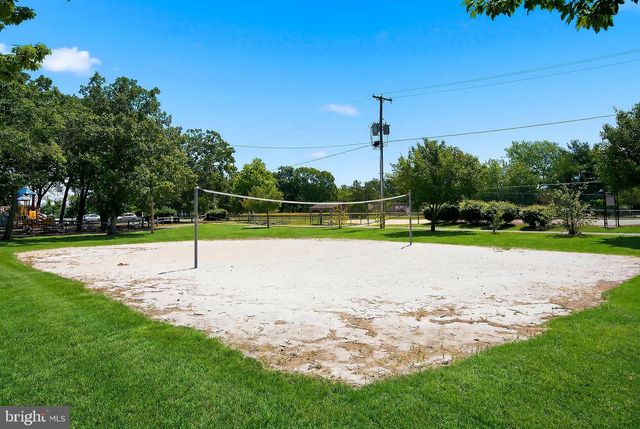 414 SPRINGFIELD AVE, Pine Beach, NJ 08741