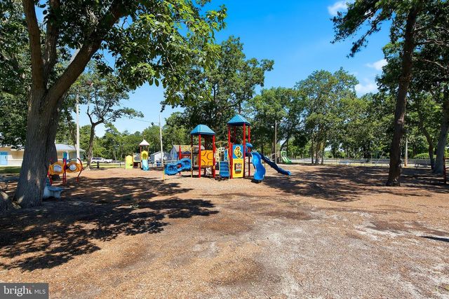 414 SPRINGFIELD AVE, Pine Beach, NJ 08741
