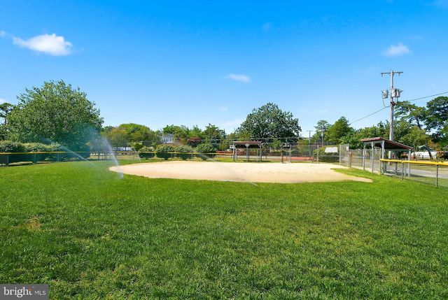 414 SPRINGFIELD AVE, Pine Beach, NJ 08741