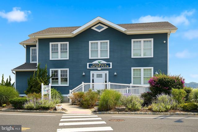 414 SPRINGFIELD AVE, Pine Beach, NJ 08741