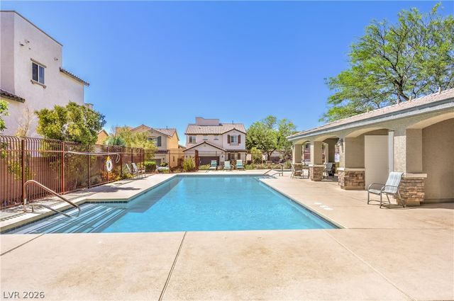 6974 Walden Park Street, Las Vegas, NV 89166