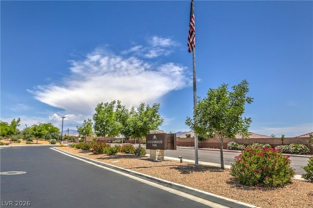 6974 Walden Park Street, Las Vegas, NV 89166