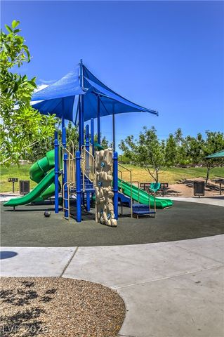 6974 Walden Park Street, Las Vegas, NV 89166
