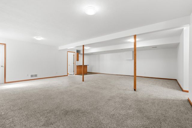 36029 Valley Drive, Paw Paw, MI 49079
