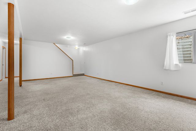 36029 Valley Drive, Paw Paw, MI 49079