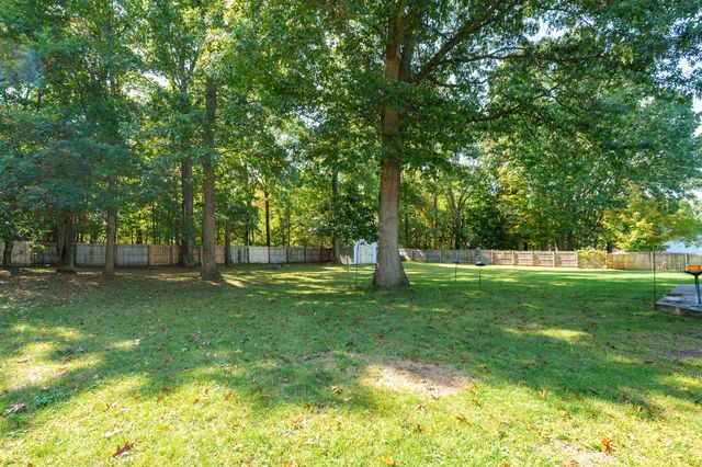 36029 Valley Drive, Paw Paw, MI 49079