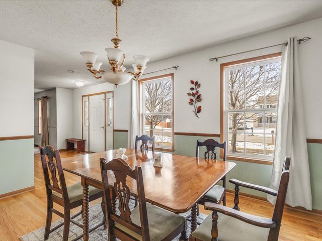 10853 Lemon Grass Lane, Roscoe, IL 61073