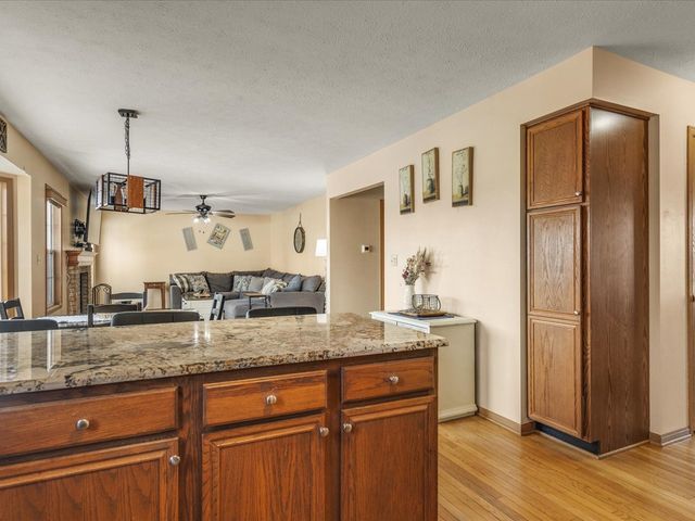 10853 Lemon Grass Lane, Roscoe, IL 61073