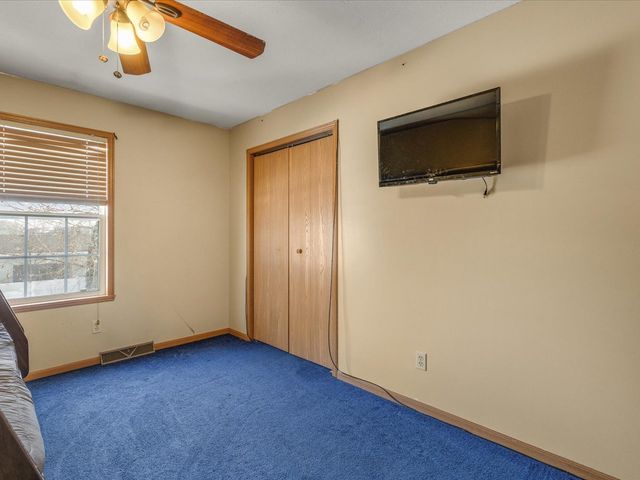 10853 Lemon Grass Lane, Roscoe, IL 61073