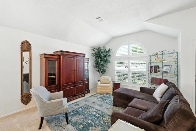 960 CASSION Drive, Lewisville, TX 75067