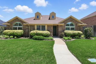 960 CASSION Drive, Lewisville, TX 75067