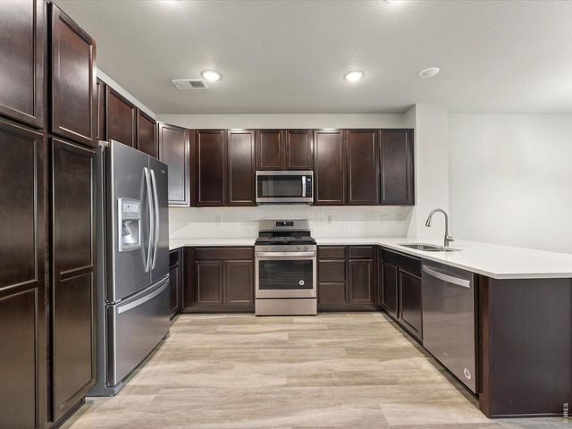 14952 E Belleview Ave, Aurora, CO 80015