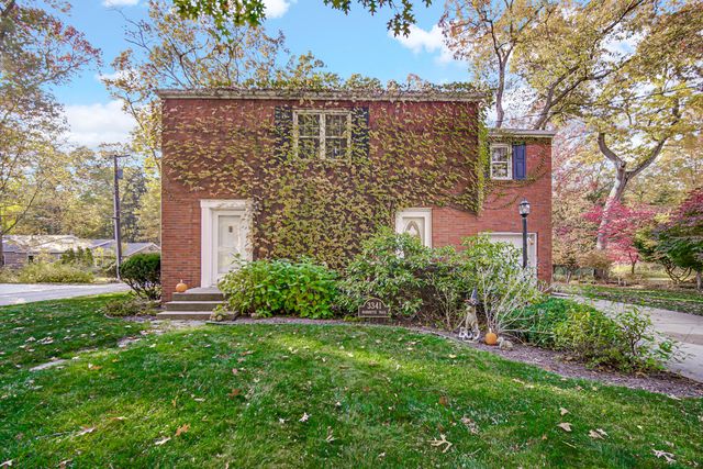 3341 Marquette Trail, Michigan City, IN 46360