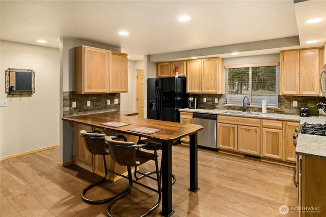 750 Evergreen Valley Loop Road, Ronald, WA 98940