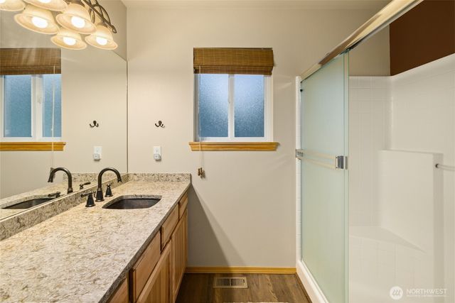 750 Evergreen Valley Loop Road, Ronald, WA 98940