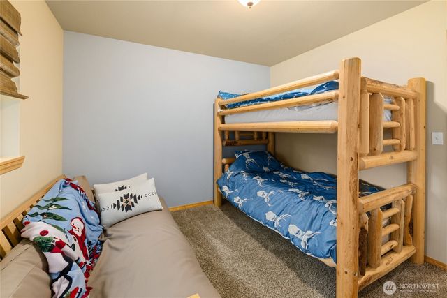 750 Evergreen Valley Loop Road, Ronald, WA 98940