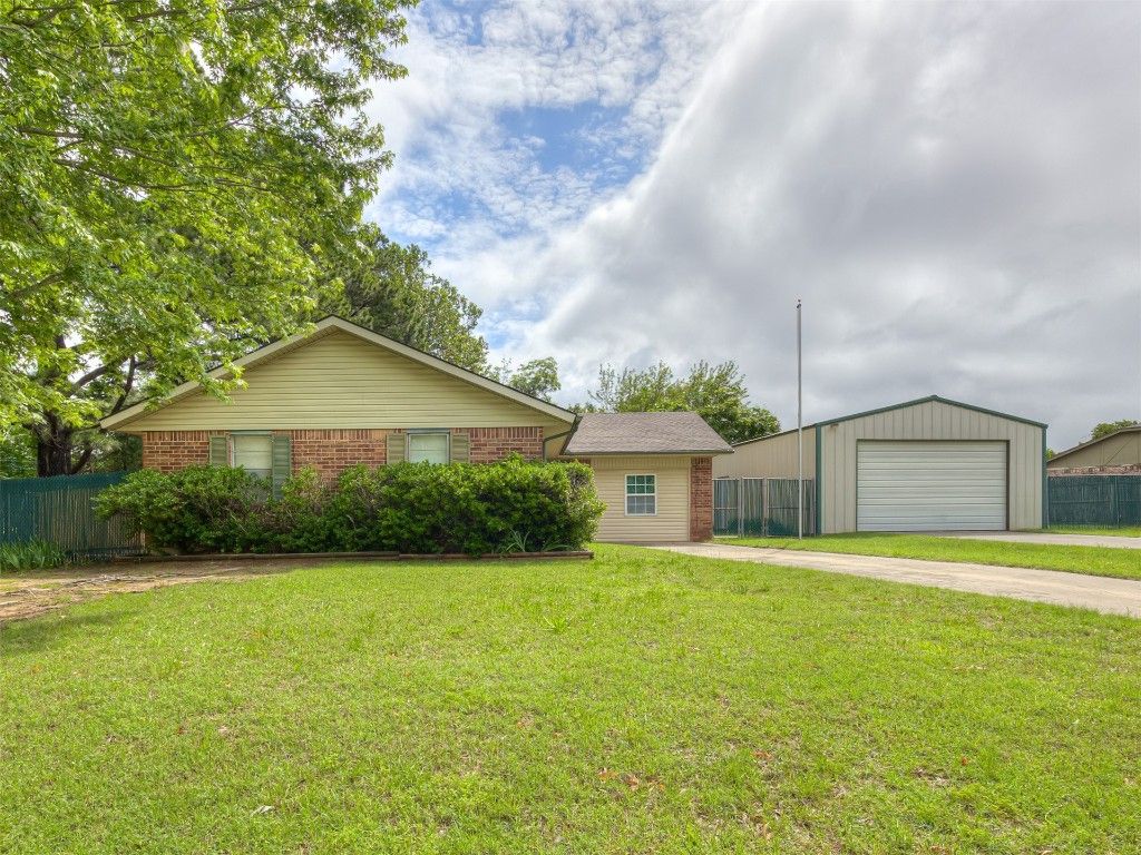 600 Oak Park Drive, Choctaw, OK 73020