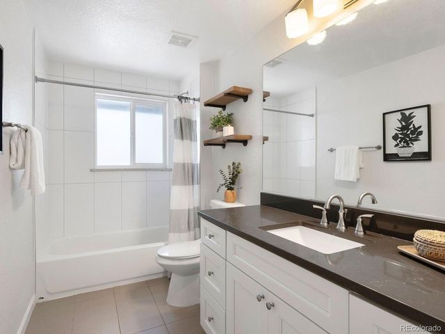 345 Hemlock St, Broomfield, CO 80020