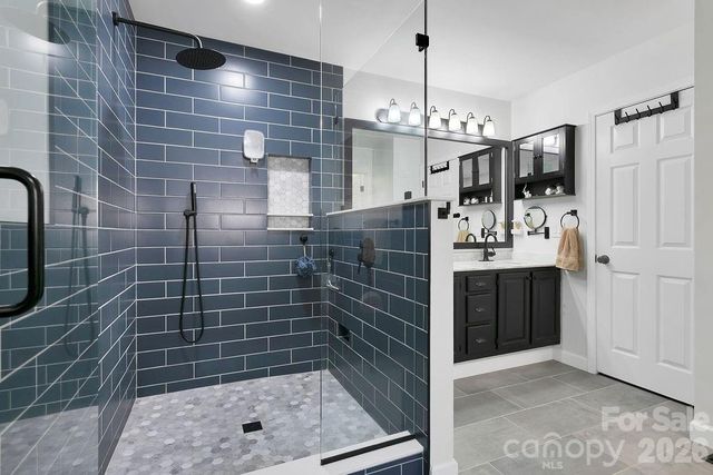 123 Adohi Court, Brevard, NC 28712