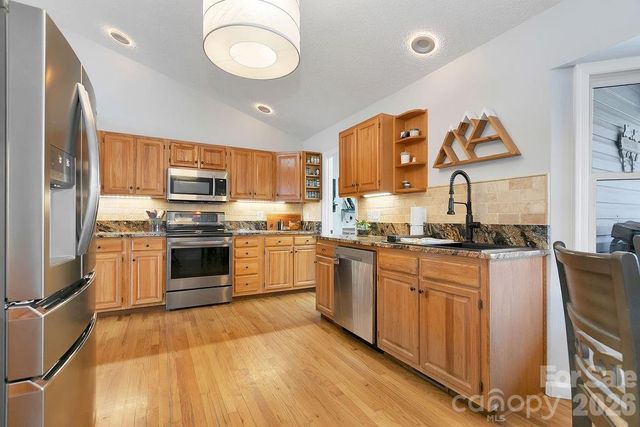 123 Adohi Court, Brevard, NC 28712