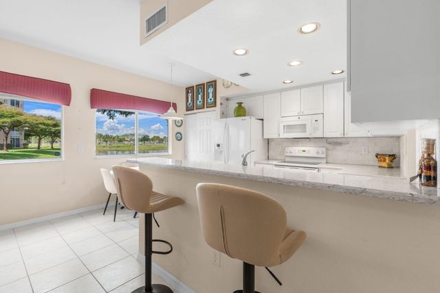 7735 Yardley Drive, Tamarac, FL 33321