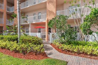 7735 Yardley Drive, Tamarac, FL 33321