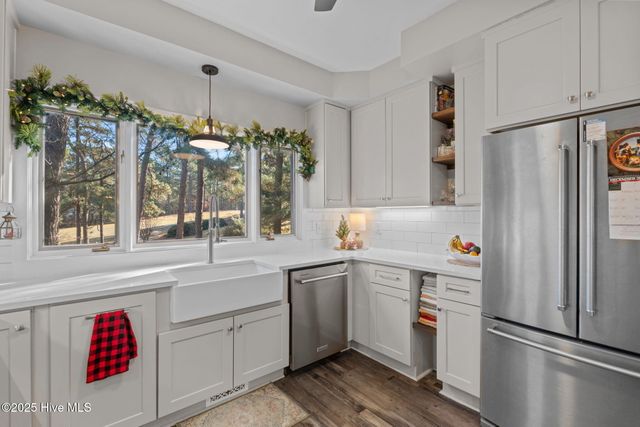 31 Cardinal Drive, Carthage, NC 28327