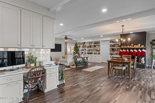 31 Cardinal Drive, Carthage, NC 28327