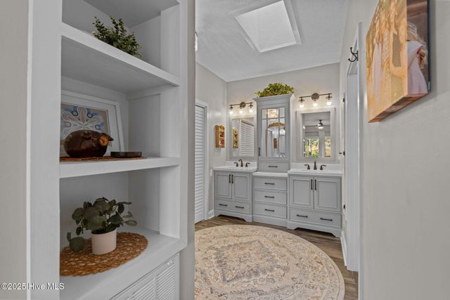 31 Cardinal Drive, Carthage, NC 28327