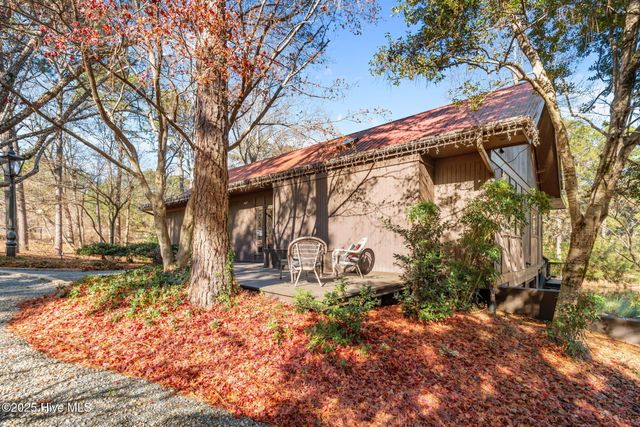 31 Cardinal Drive, Carthage, NC 28327