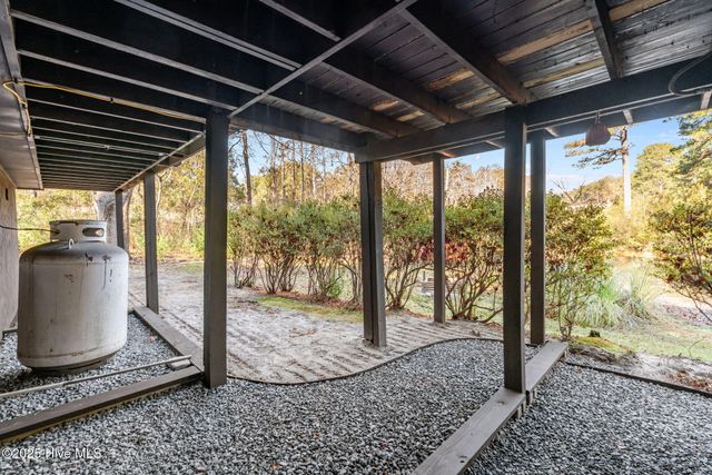 31 Cardinal Drive, Carthage, NC 28327