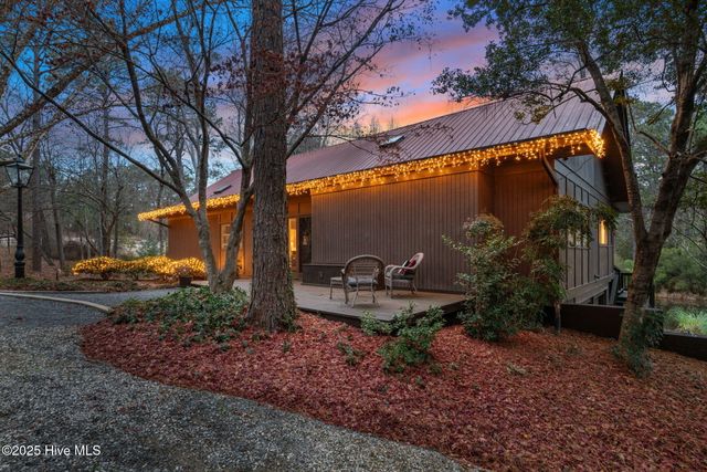 31 Cardinal Drive, Carthage, NC 28327