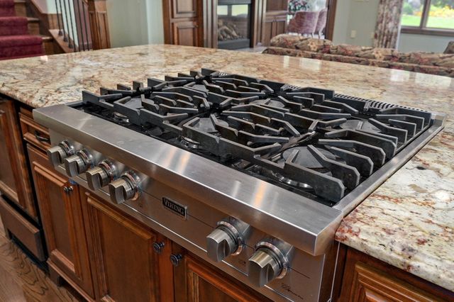 3309 E Sommerset Road, Springfield, MO 65804