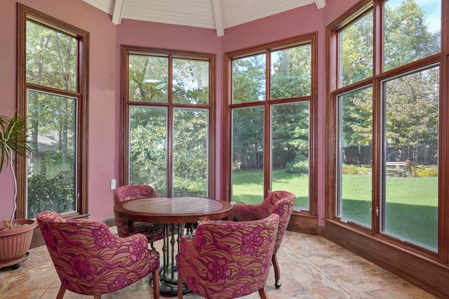 3309 E Sommerset Road, Springfield, MO 65804