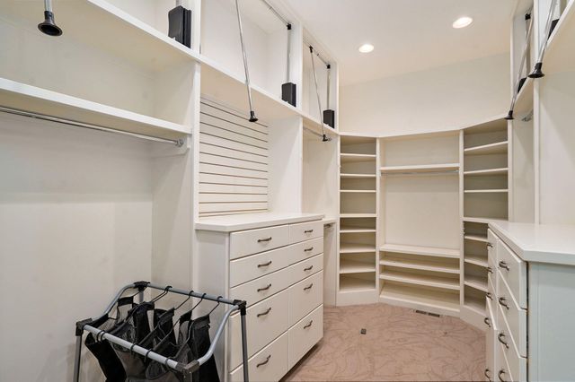 3309 E Sommerset Road, Springfield, MO 65804