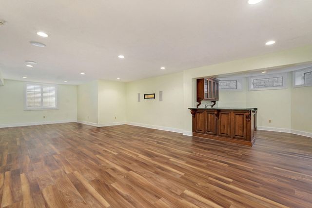 3309 E Sommerset Road, Springfield, MO 65804