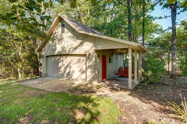 3309 E Sommerset Road, Springfield, MO 65804