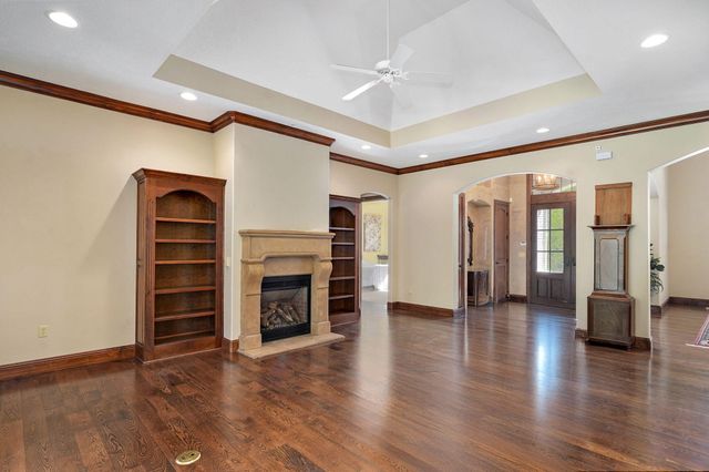 3309 E Sommerset Road, Springfield, MO 65804