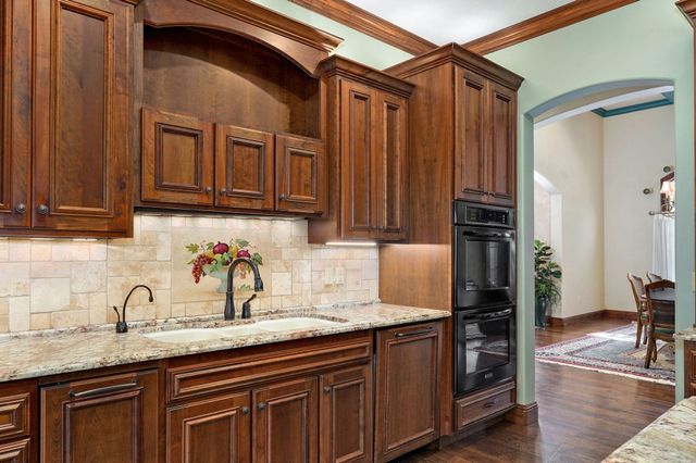 3309 E Sommerset Road, Springfield, MO 65804