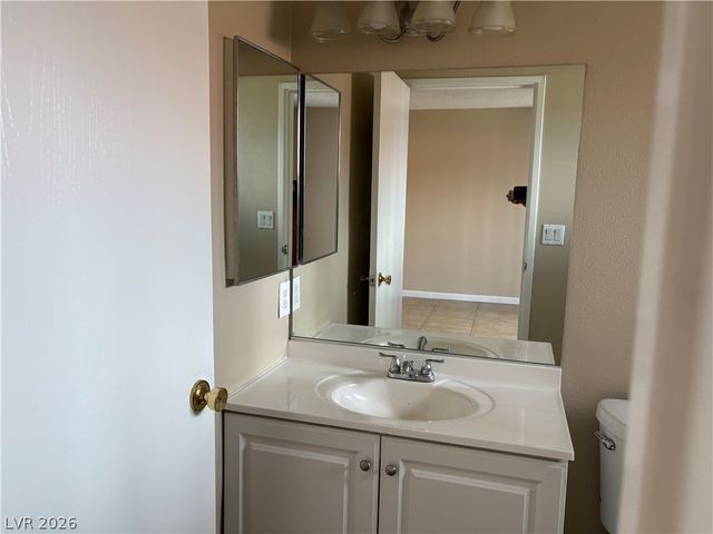 2080 Karen Avenue 17, Las Vegas, NV 89169