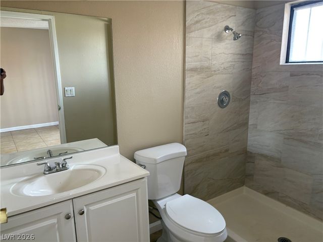 2080 Karen Avenue 17, Las Vegas, NV 89169
