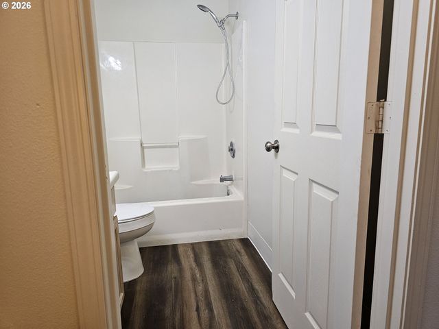 53 LAWRENCE St, Eugene, OR 97401