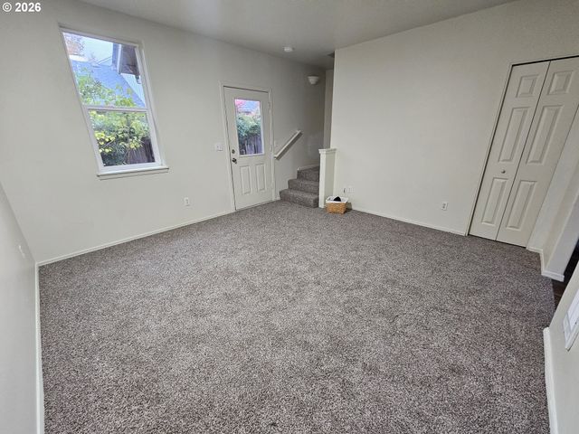 53 LAWRENCE St, Eugene, OR 97401