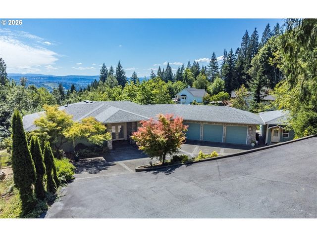 229 SUNSET Dr, Longview, WA 98632