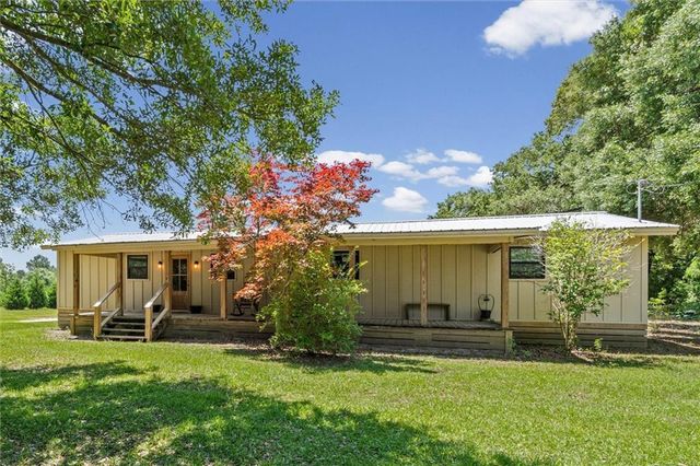 3840 Brannon Road, Wilmer, AL 36587